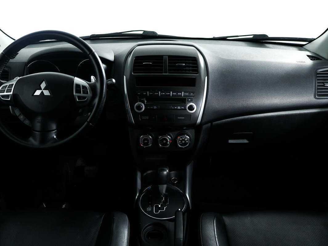 Mitsubishi ASX с пробегом — 2012 год. Фото: #10