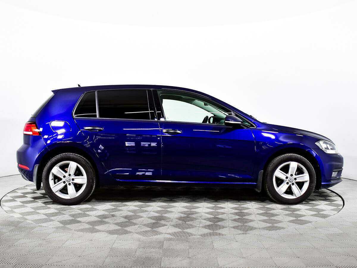 Volkswagen Golf с пробегом — 2018 год. Фото: #3