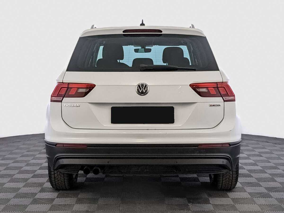 Volkswagen Tiguan с пробегом — 2018 год. Фото: #5