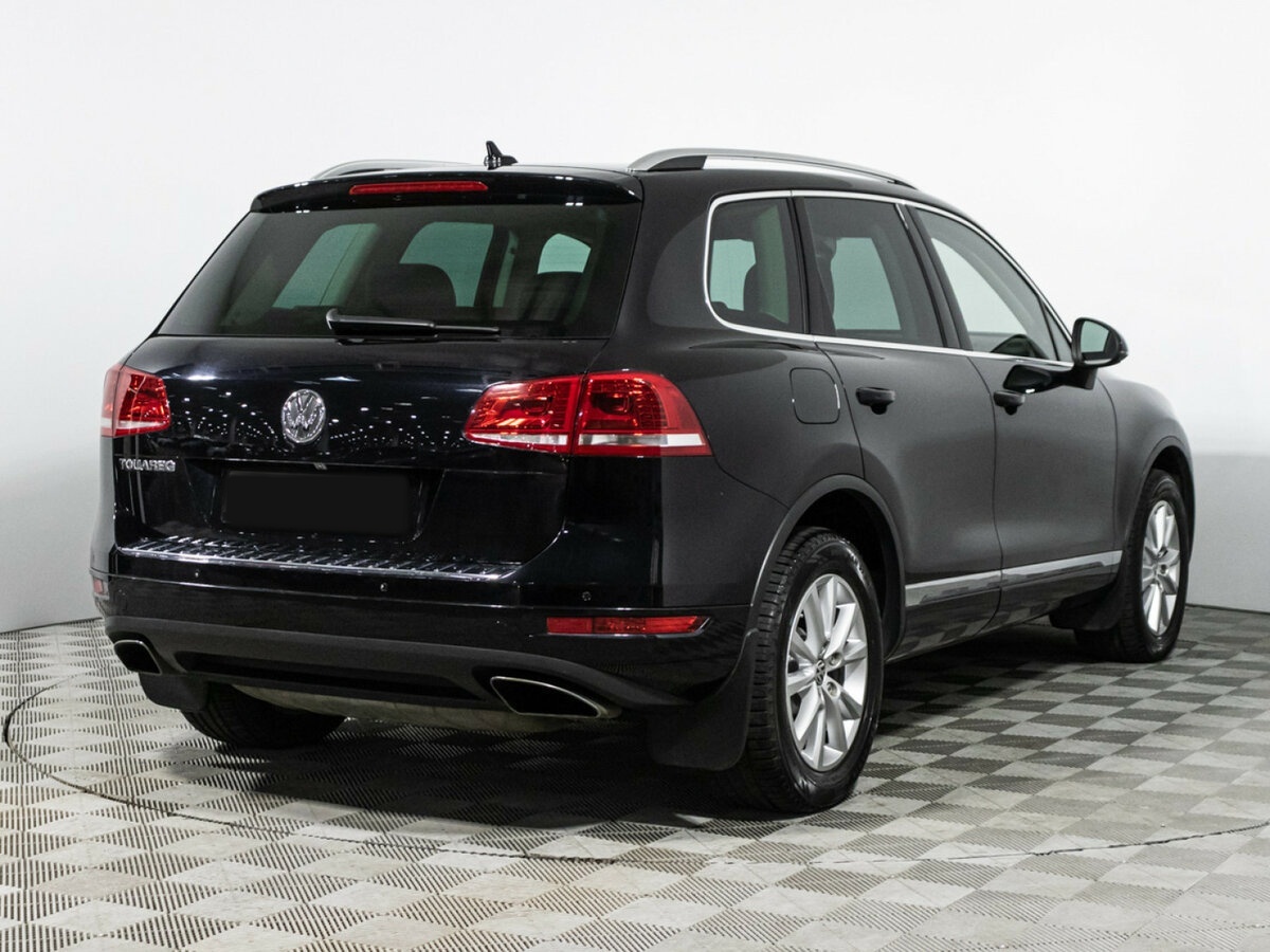 Volkswagen Touareg с пробегом — 2014 год. Фото: #3
