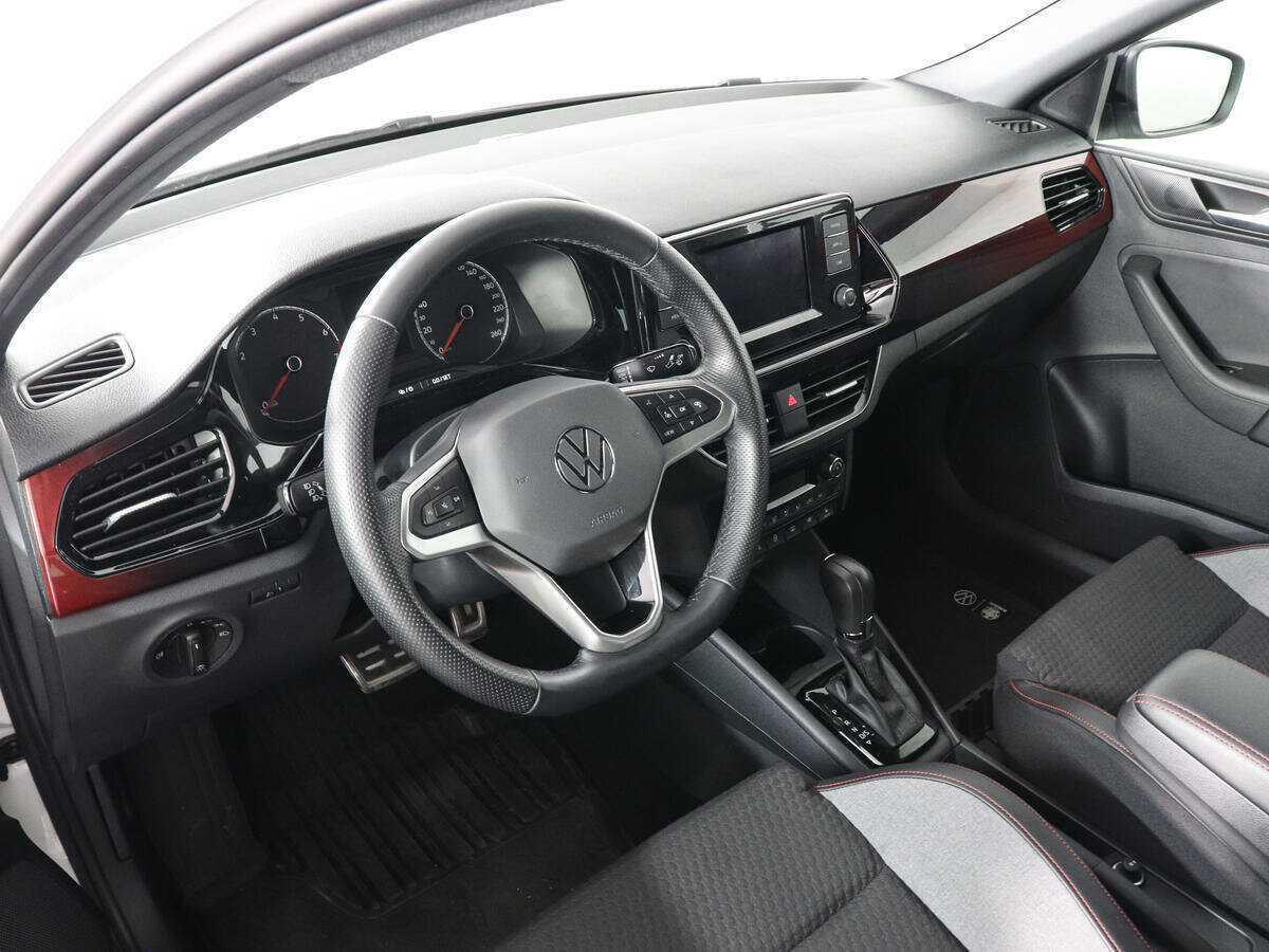 Volkswagen Polo с пробегом — 2021 год. Фото: #8