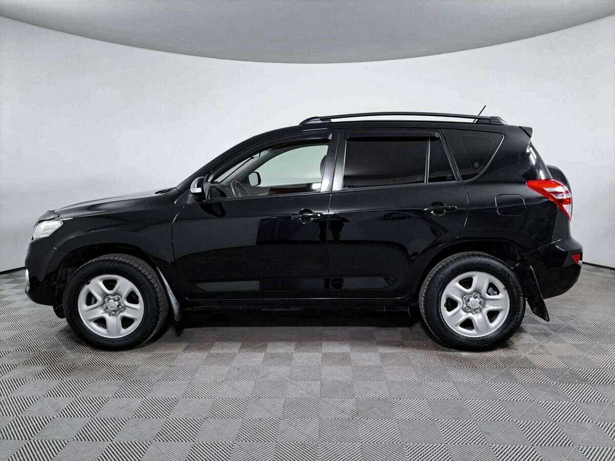 Toyota RAV4 с пробегом — 2012 год. Фото: #7
