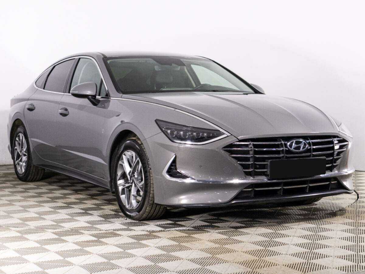 Hyundai Sonata с пробегом — 2020 год. Фото: #2
