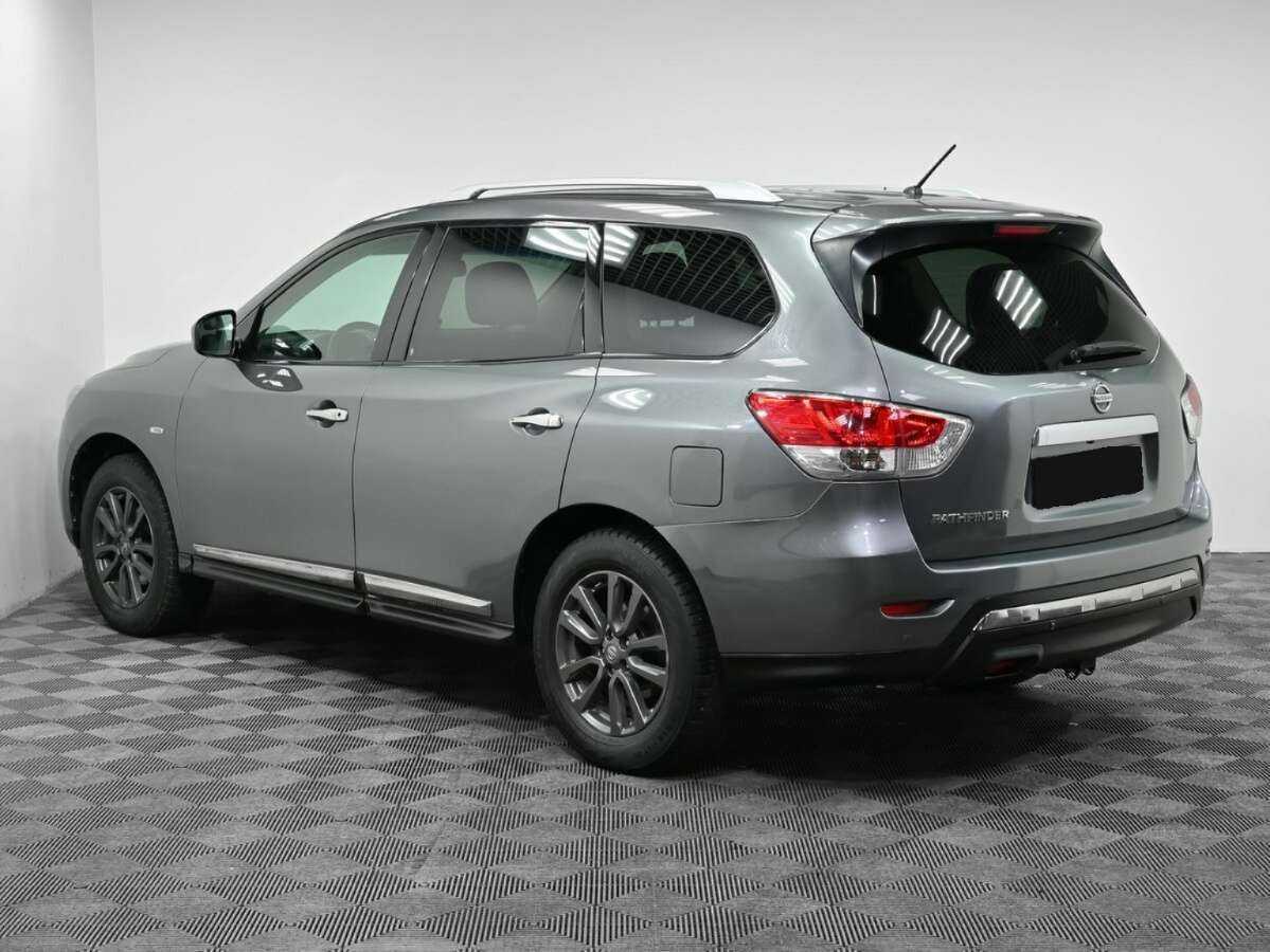 Nissan Pathfinder с пробегом — 2014 год. Фото: #3