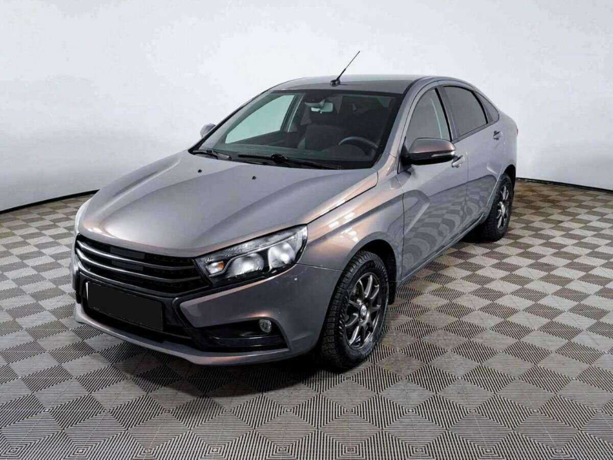 Lada (ВАЗ) Vesta с пробегом — 2016 год. Посмотреть фото