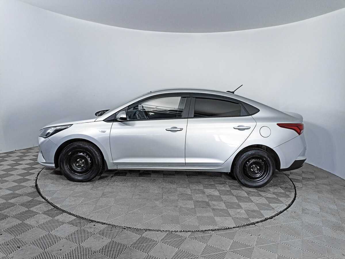Hyundai Solaris с пробегом — 2021 год. Фото: #7