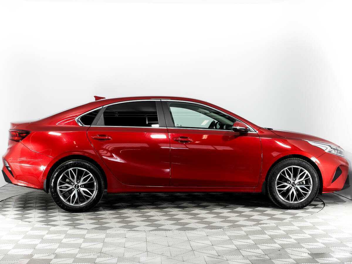 Kia Cerato с пробегом — 2021 год. Фото: #2