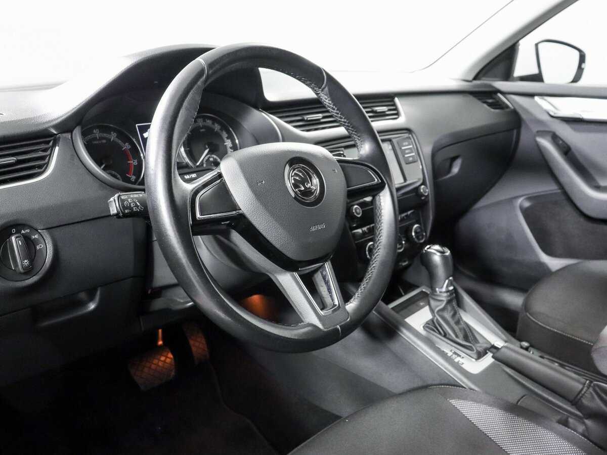 Skoda Octavia с пробегом — 2019 год. Фото: #13