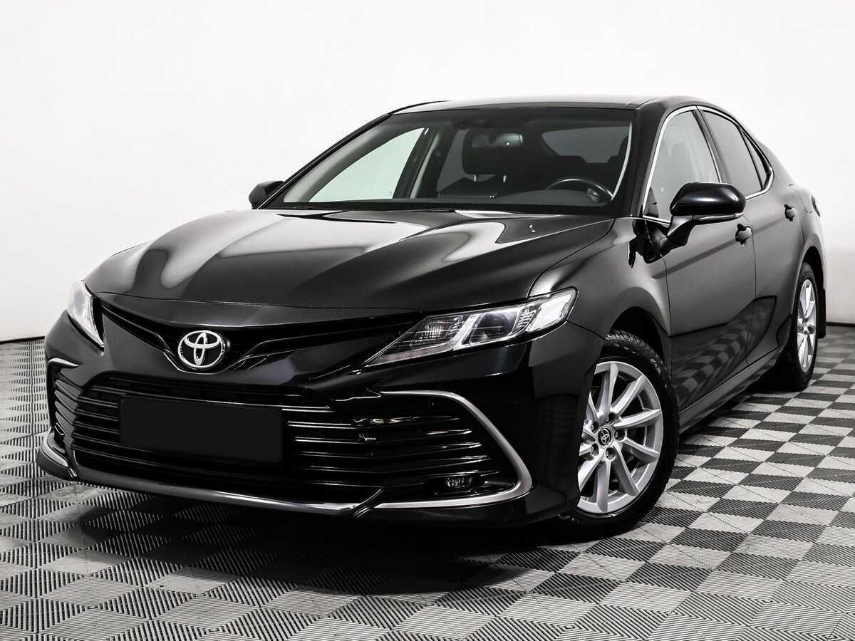 Toyota Camry с пробегом — 2022 год. Посмотреть фото