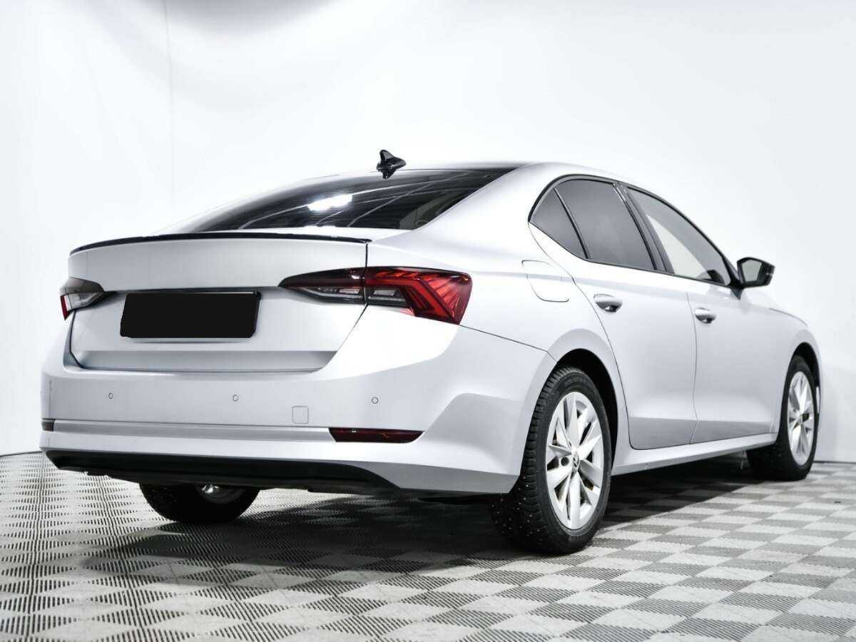 Skoda Octavia с пробегом — 2021 год. Фото: #3