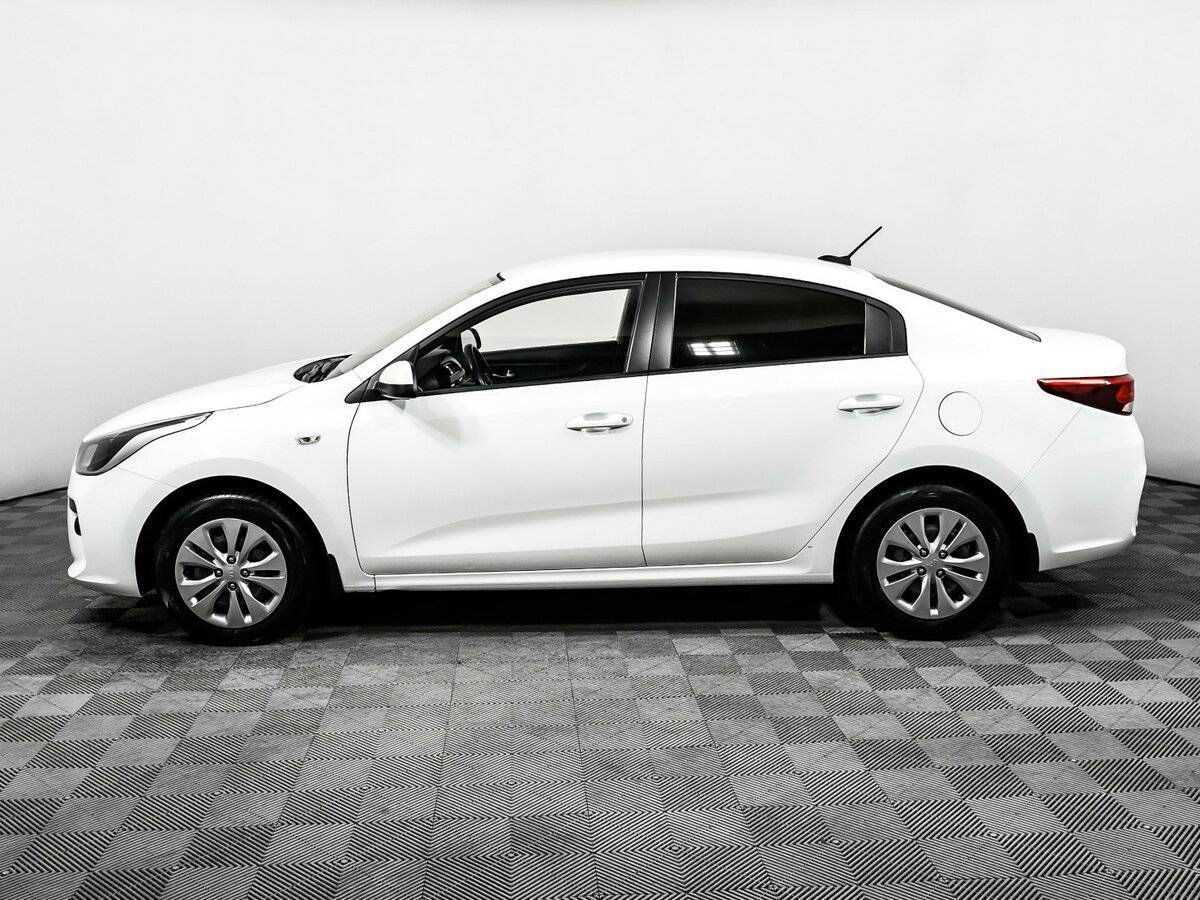 Kia Rio с пробегом — 2018 год. Фото: #7