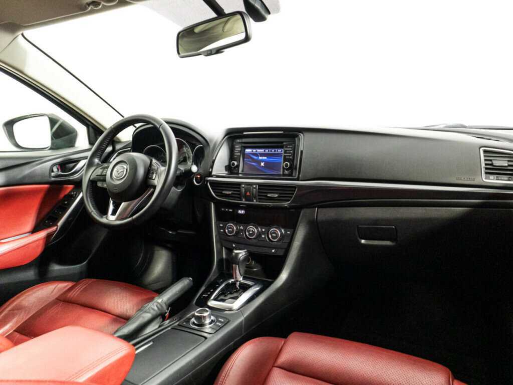 Mazda 6 с пробегом — 2014 год. Фото: #8