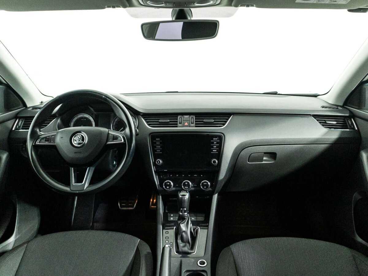 Skoda Octavia с пробегом — 2017 год. Фото: #12