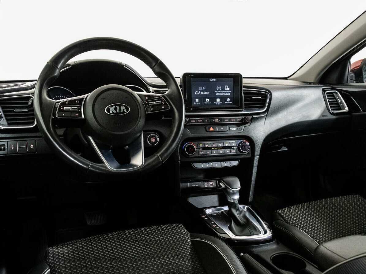 Kia Ceed с пробегом — 2019 год. Фото: #10