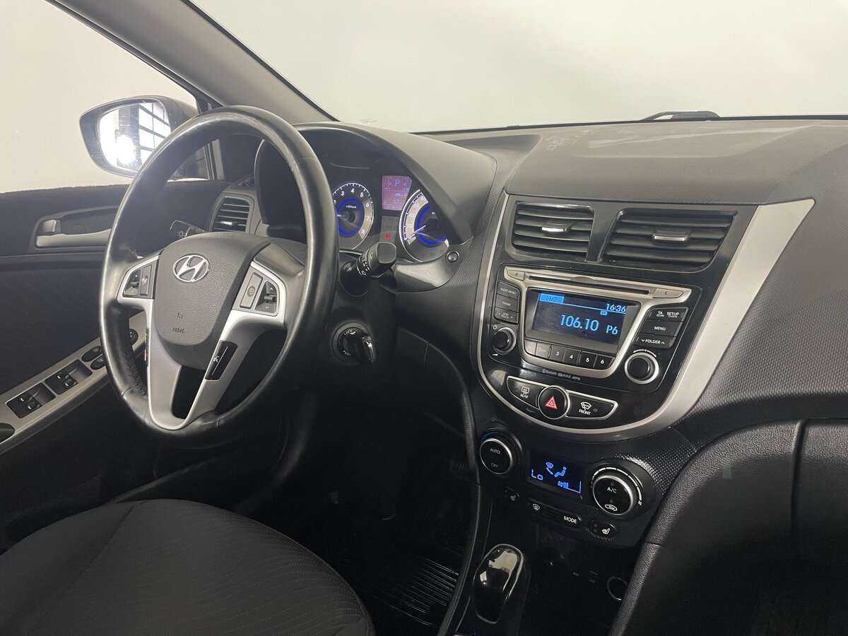 Hyundai Solaris с пробегом — 2016 год. Фото: #10