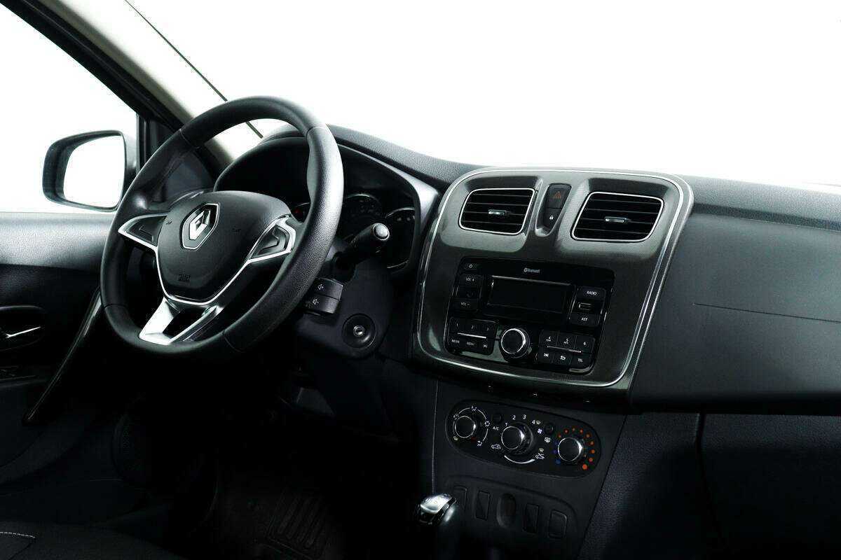 Renault Logan с пробегом — 2020 год. Фото: #8