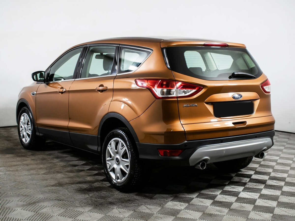 Ford Kuga с пробегом — 2015 год. Фото: #6