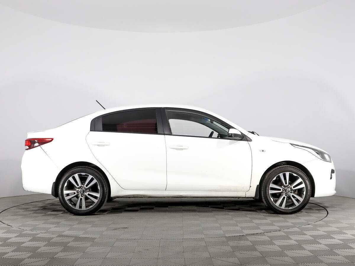 Kia Rio с пробегом — 2019 год. Фото: #3