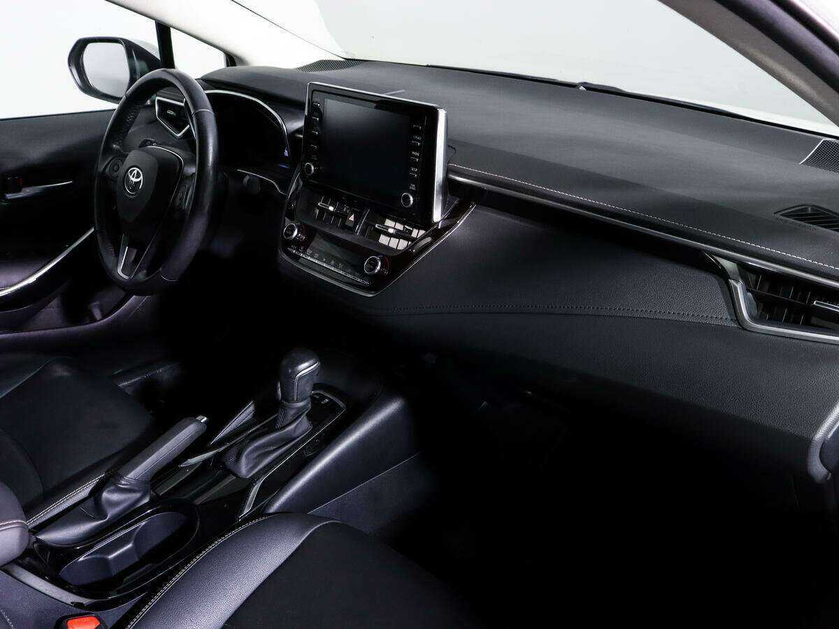 Toyota Corolla с пробегом — 2019 год. Фото: #5
