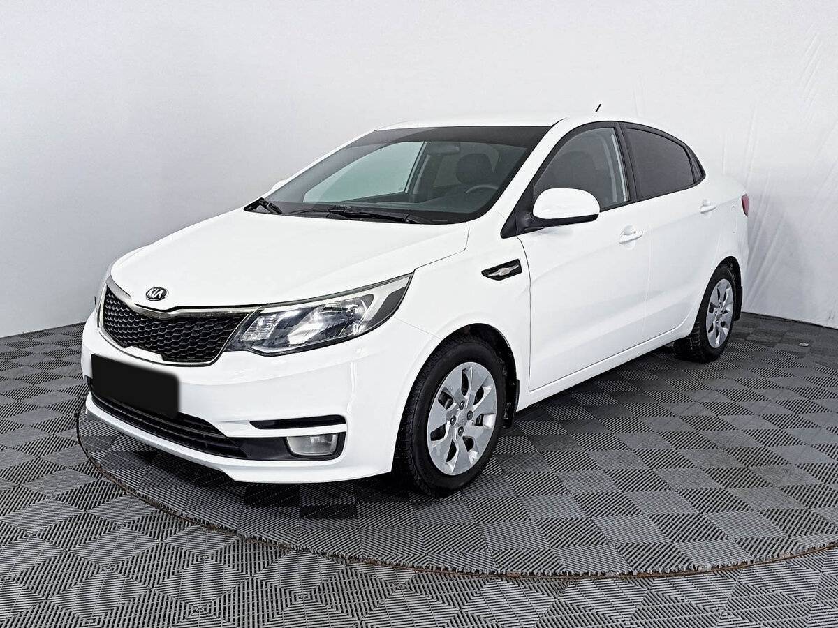 Kia Rio с пробегом — 2015 год. Фото: #0