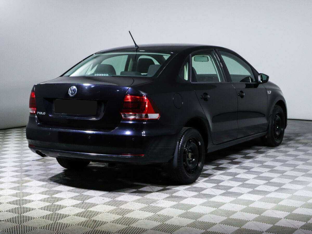 Volkswagen Polo с пробегом — 2016 год. Фото: #3