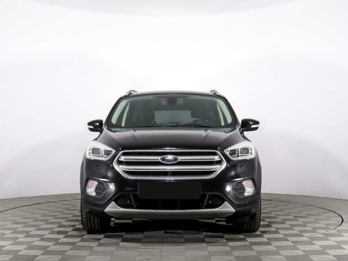 Ford Kuga с пробегом — 2017 год. Фото: #1