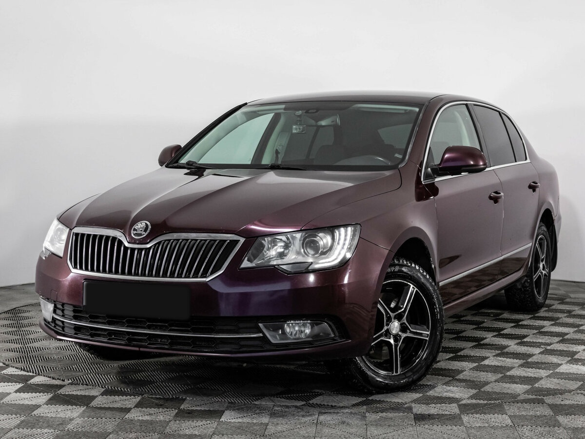 Skoda Superb с пробегом — 2014 год. Фото: #0