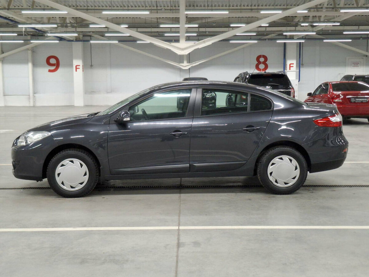 Renault Fluence с пробегом — 2012 год. Фото: #7