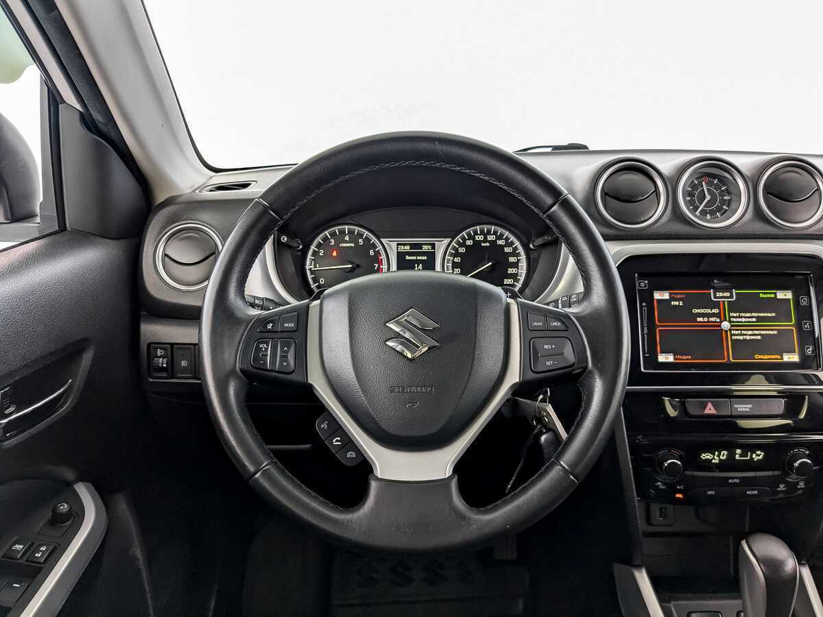 Suzuki Vitara с пробегом — 2016 год. Фото: #13