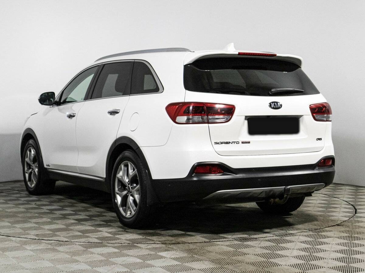 Kia Sorento с пробегом — 2017 год. Фото: #6