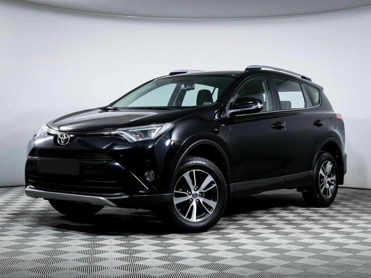 Toyota RAV4 с пробегом — 2018 год. Посмотреть фото