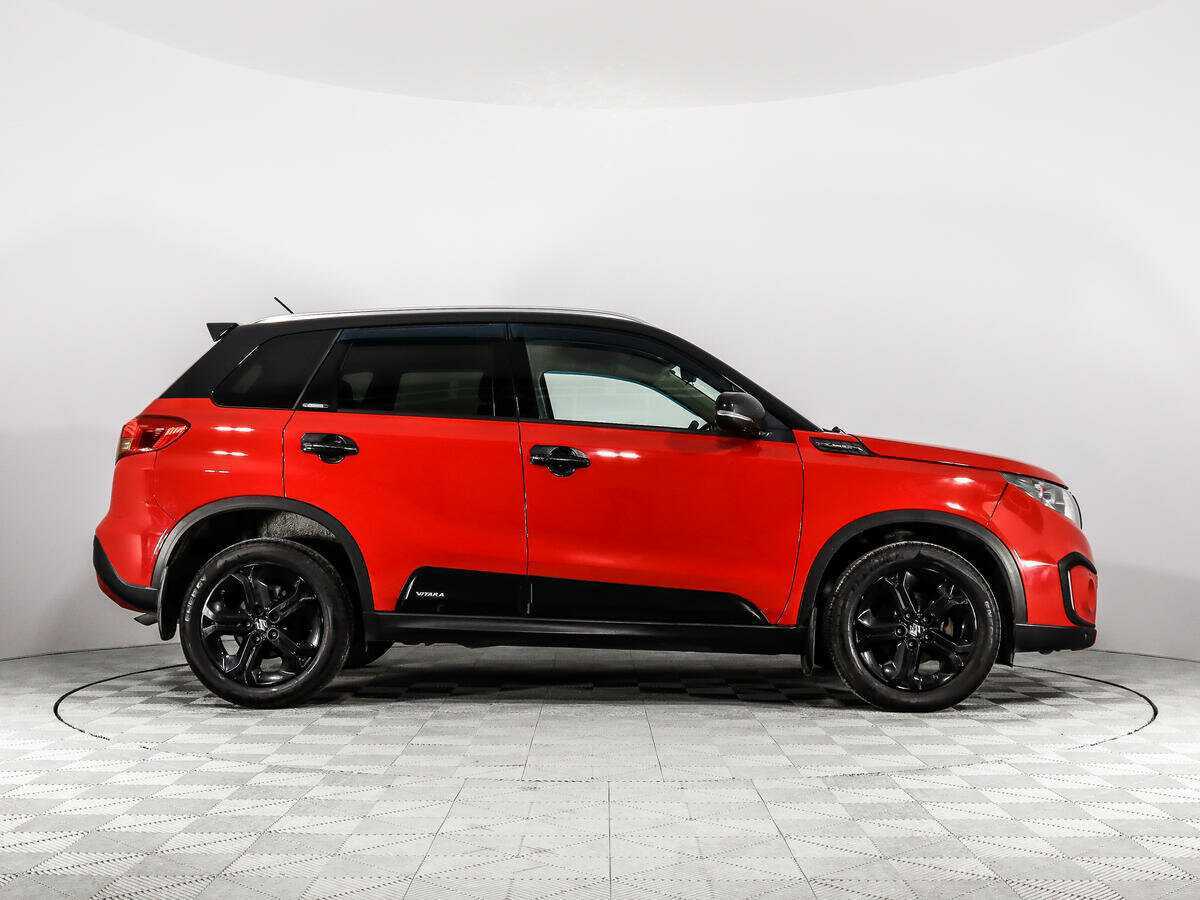 Suzuki Vitara с пробегом — 2017 год. Фото: #3