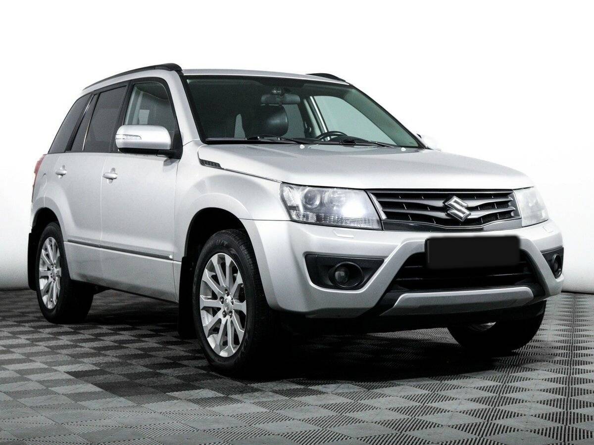 Suzuki Grand Vitara с пробегом — 2013 год. Фото: #2