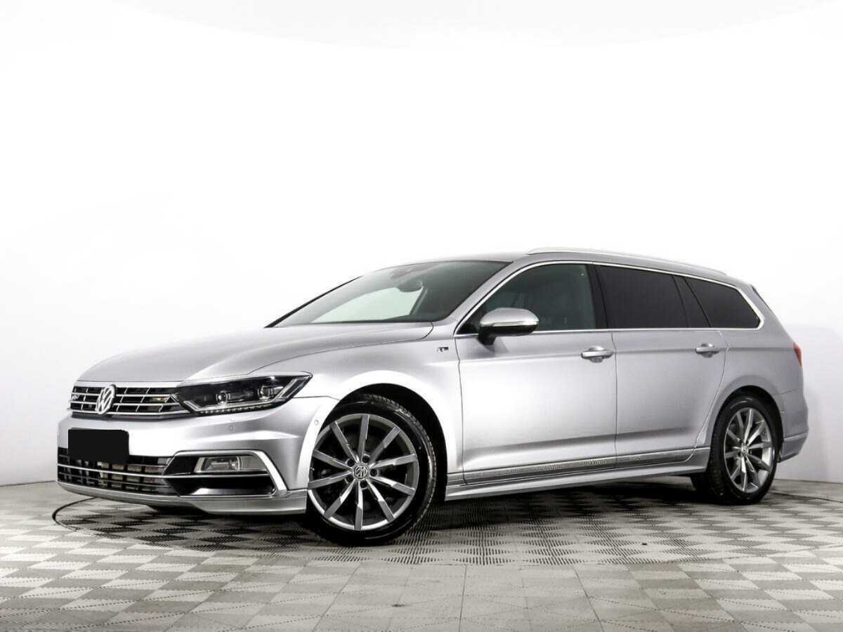 Volkswagen Passat с пробегом — 2019 год. Фото: #0