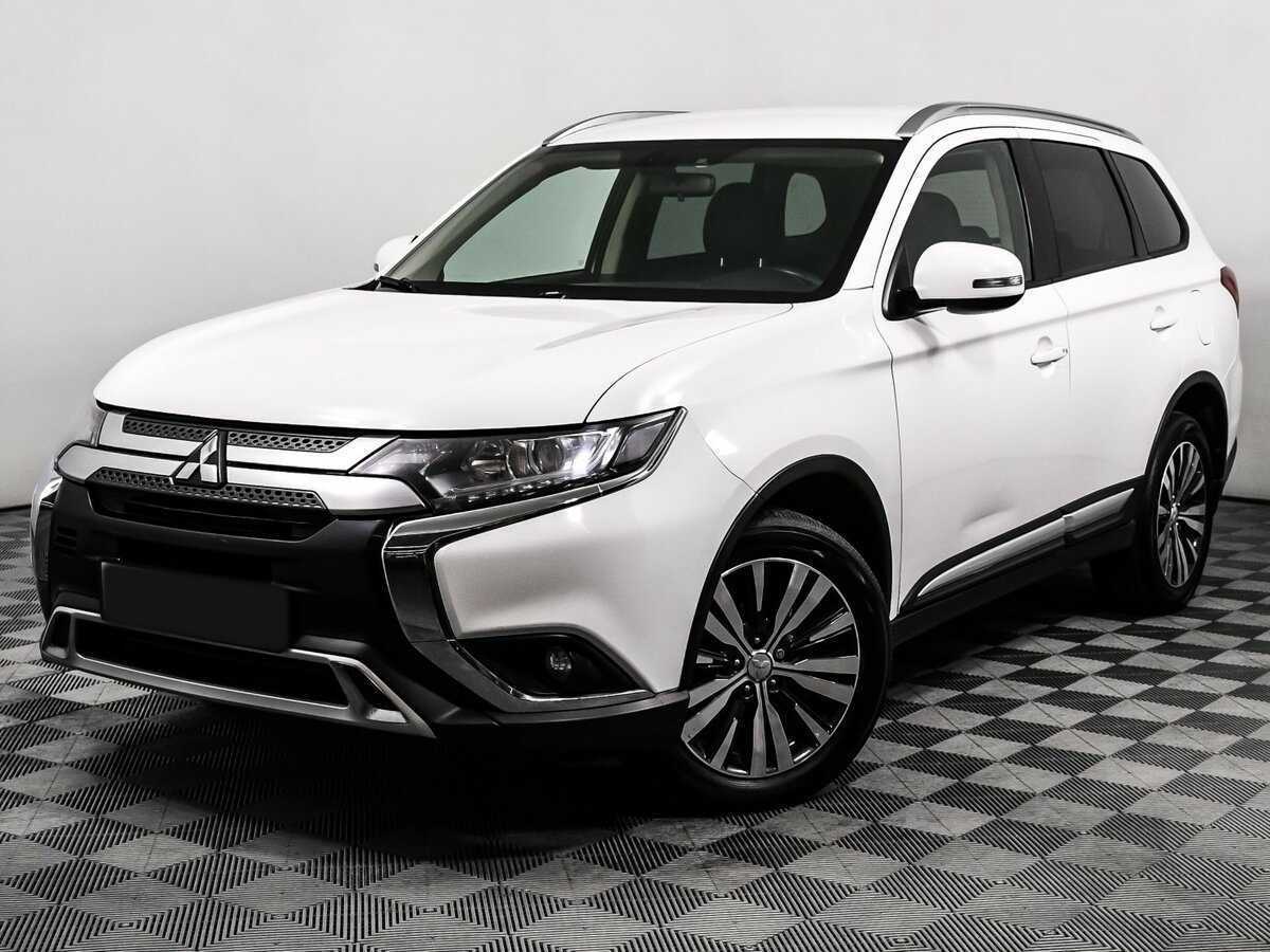 Mitsubishi Outlander с пробегом — 2019 год. Фото: #0