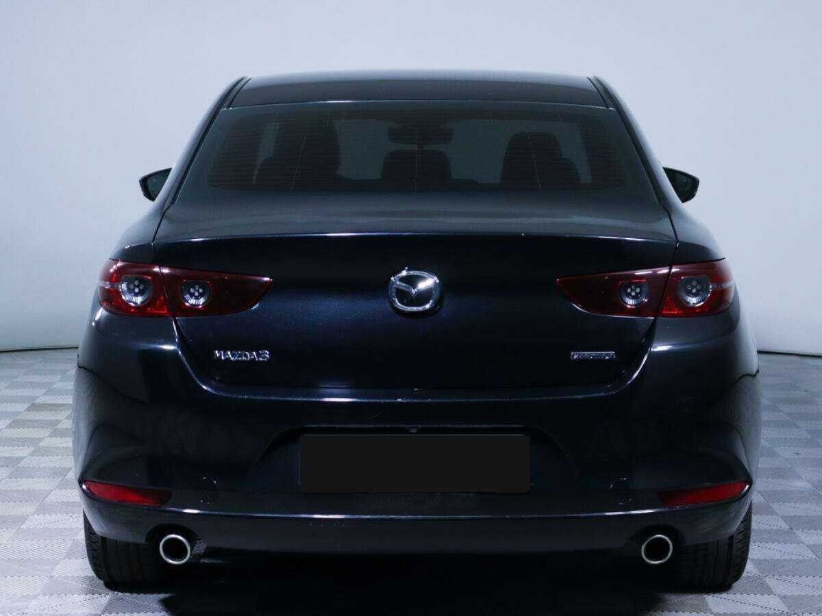 Mazda 3 с пробегом — 2020 год. Фото: #4