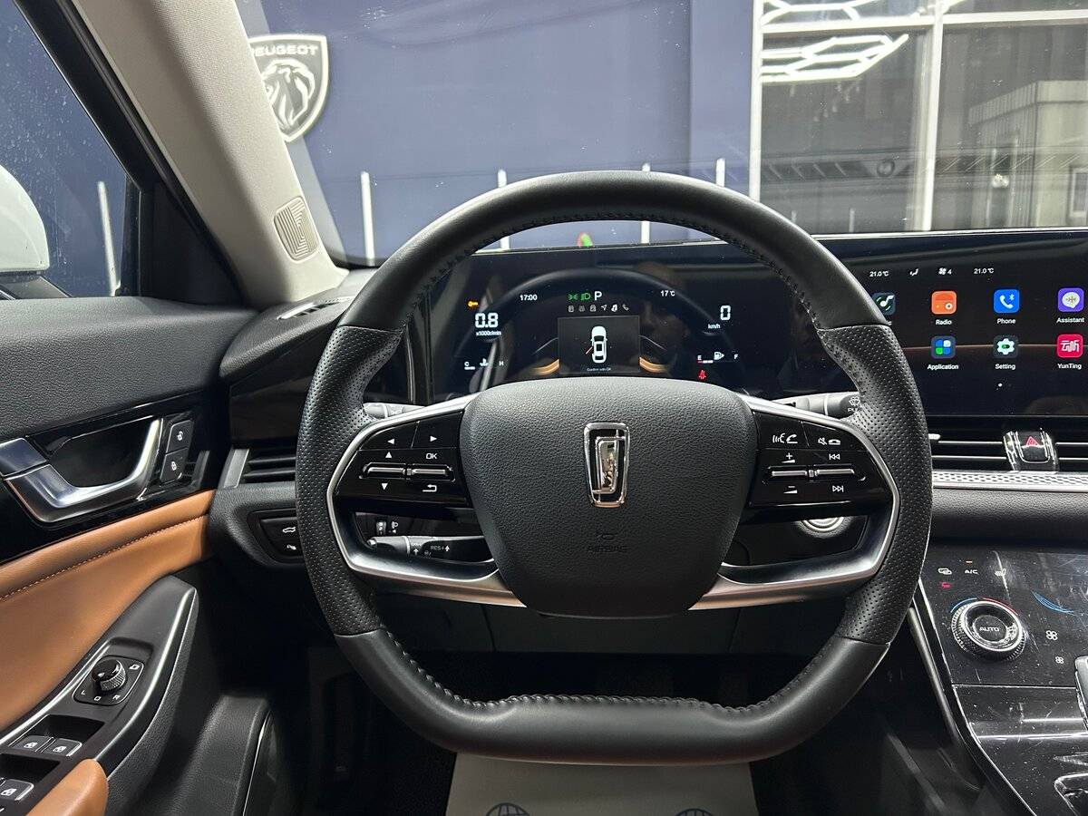 FAW Bestune B70 с пробегом — 2023 год. Фото: #10