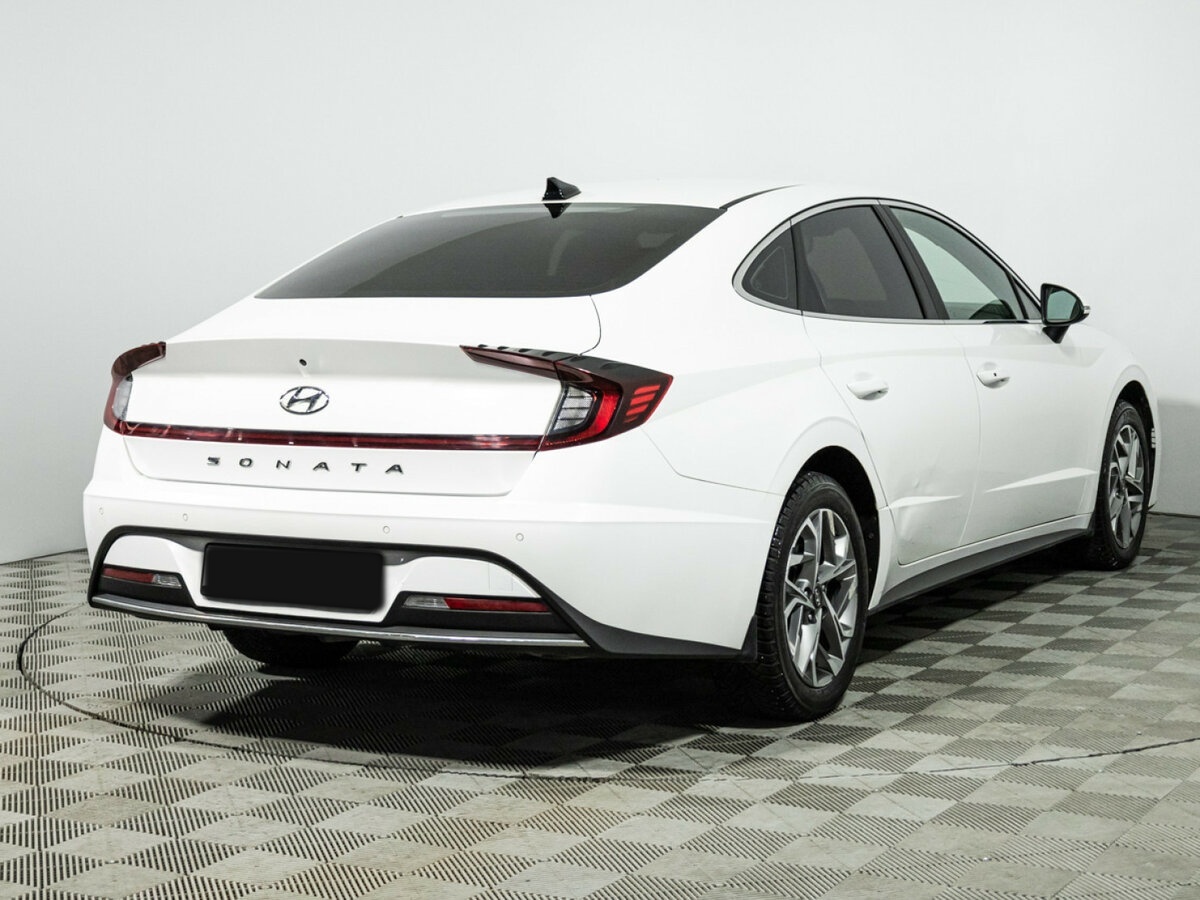 Hyundai Sonata с пробегом — 2020 год. Фото: #4