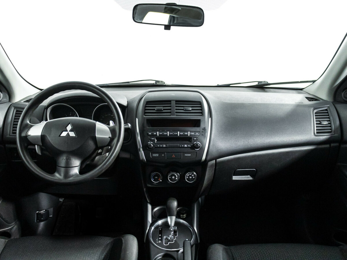 Mitsubishi ASX с пробегом — 2012 год. Фото: #12