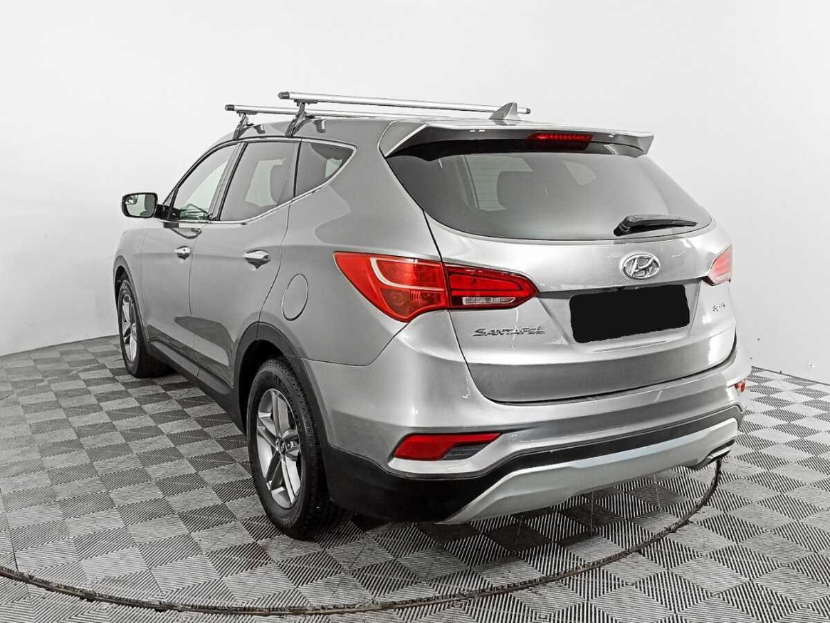 Hyundai Santa Fe с пробегом — 2017 год. Фото: #5