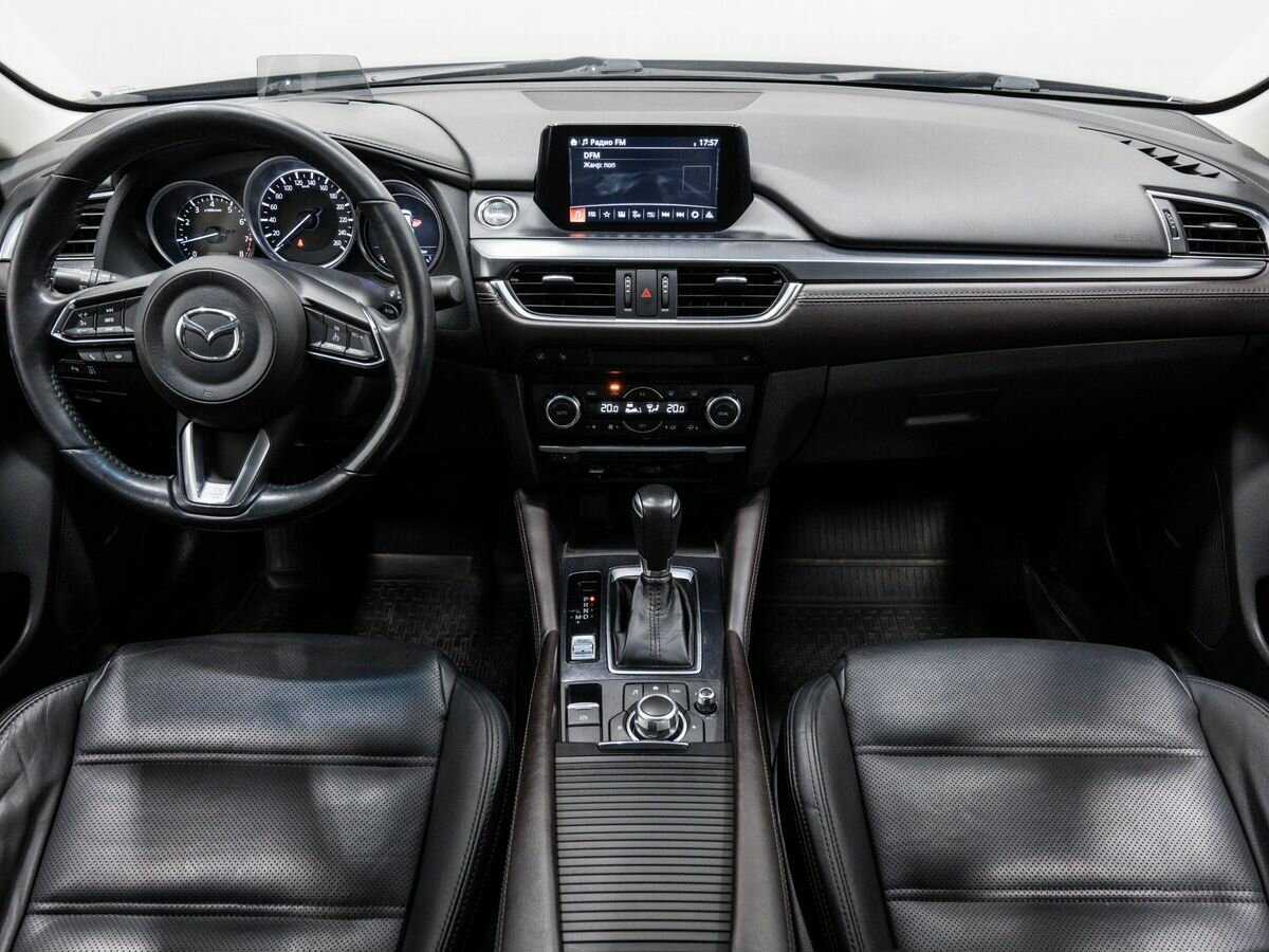 Mazda 6 с пробегом — 2018 год. Фото: #9
