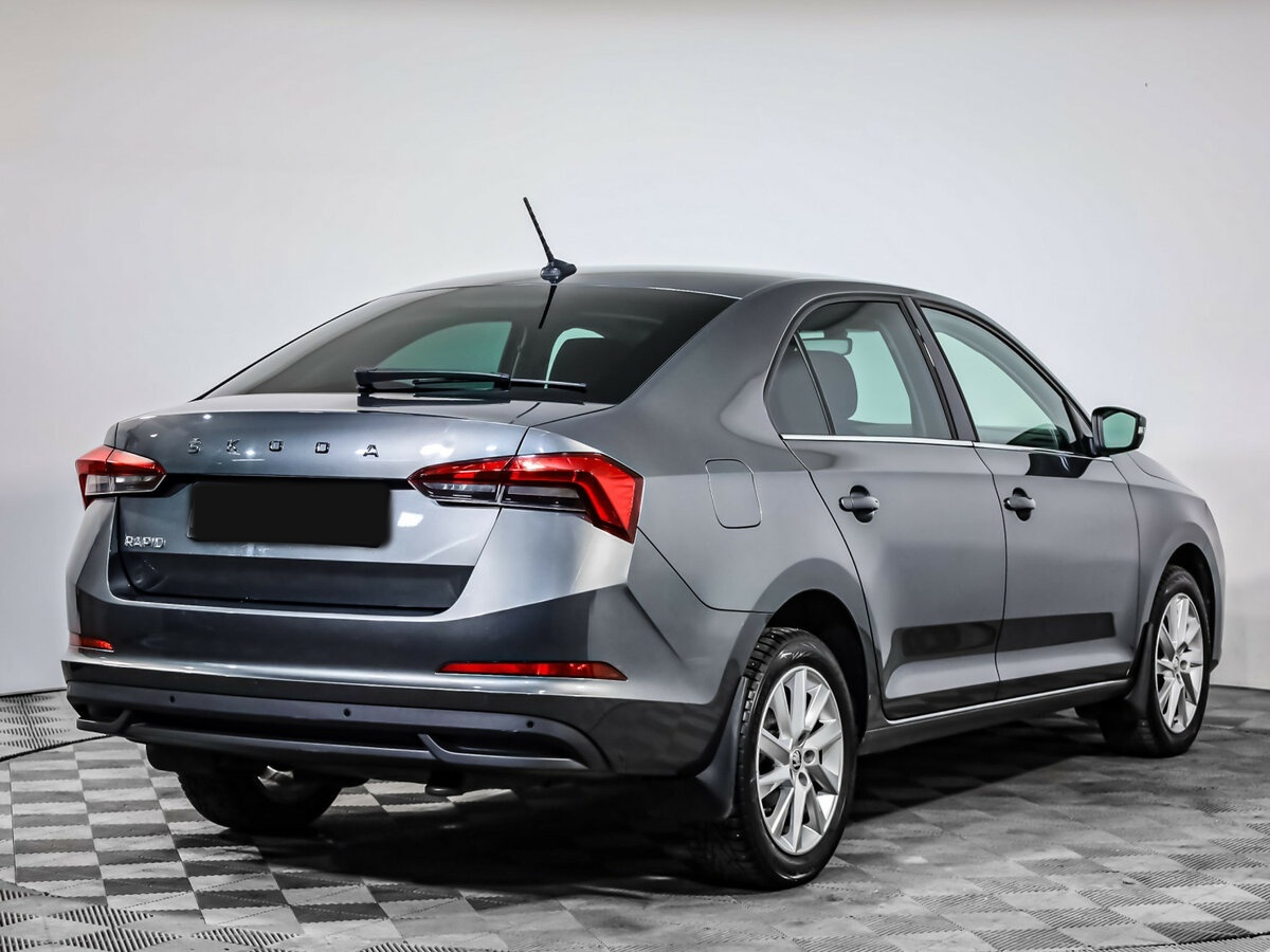 Skoda Rapid с пробегом — 2020 год. Фото: #3