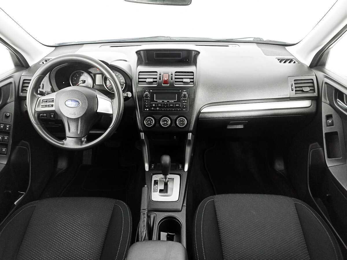 Subaru Forester с пробегом — 2013 год. Фото: #11