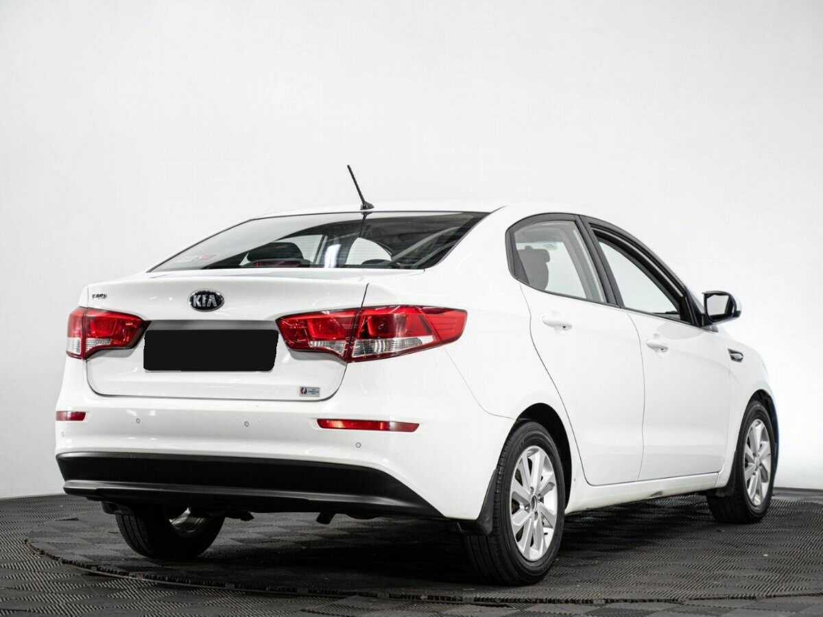Kia Rio с пробегом — 2016 год. Фото: #3