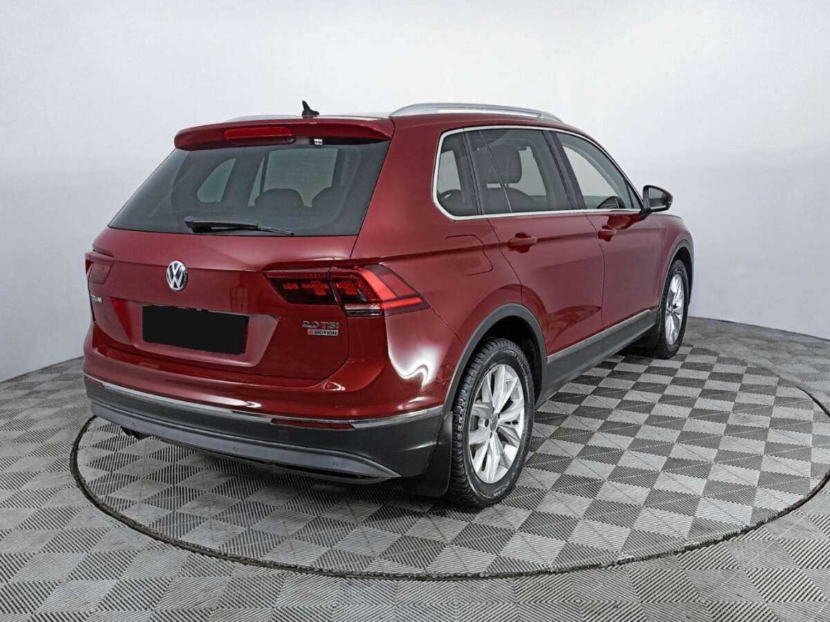 Volkswagen Tiguan с пробегом — 2017 год. Фото: #4