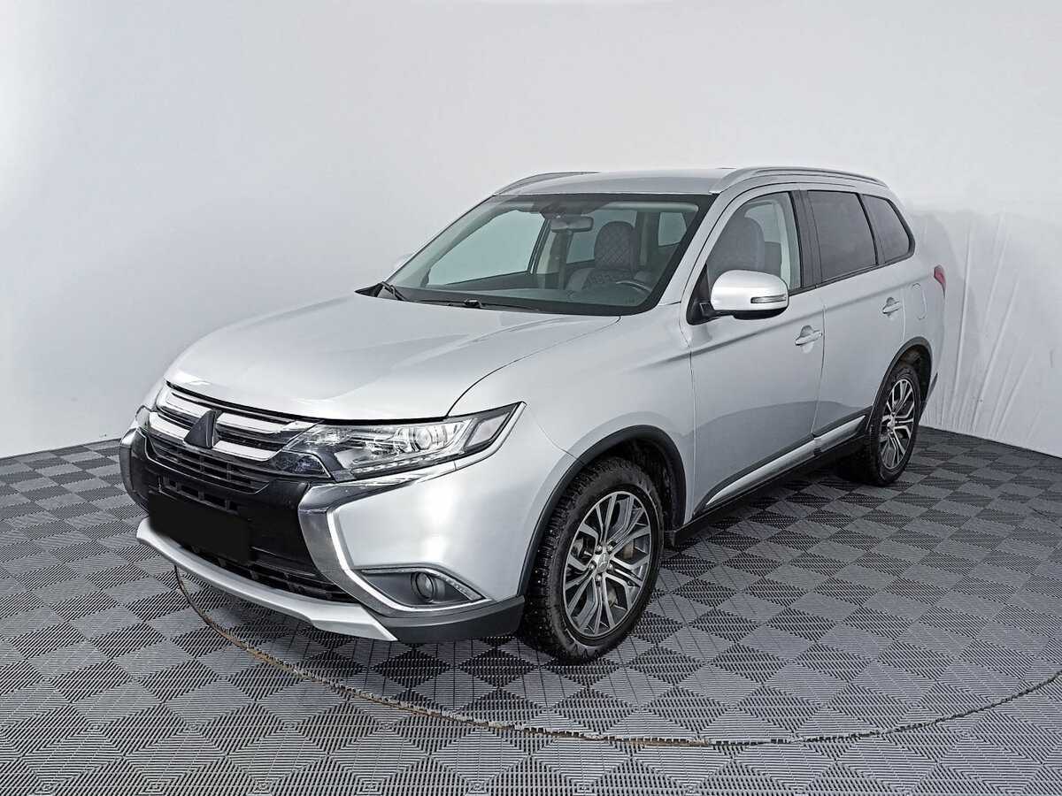 Mitsubishi Outlander с пробегом — 2018 год. Посмотреть фото