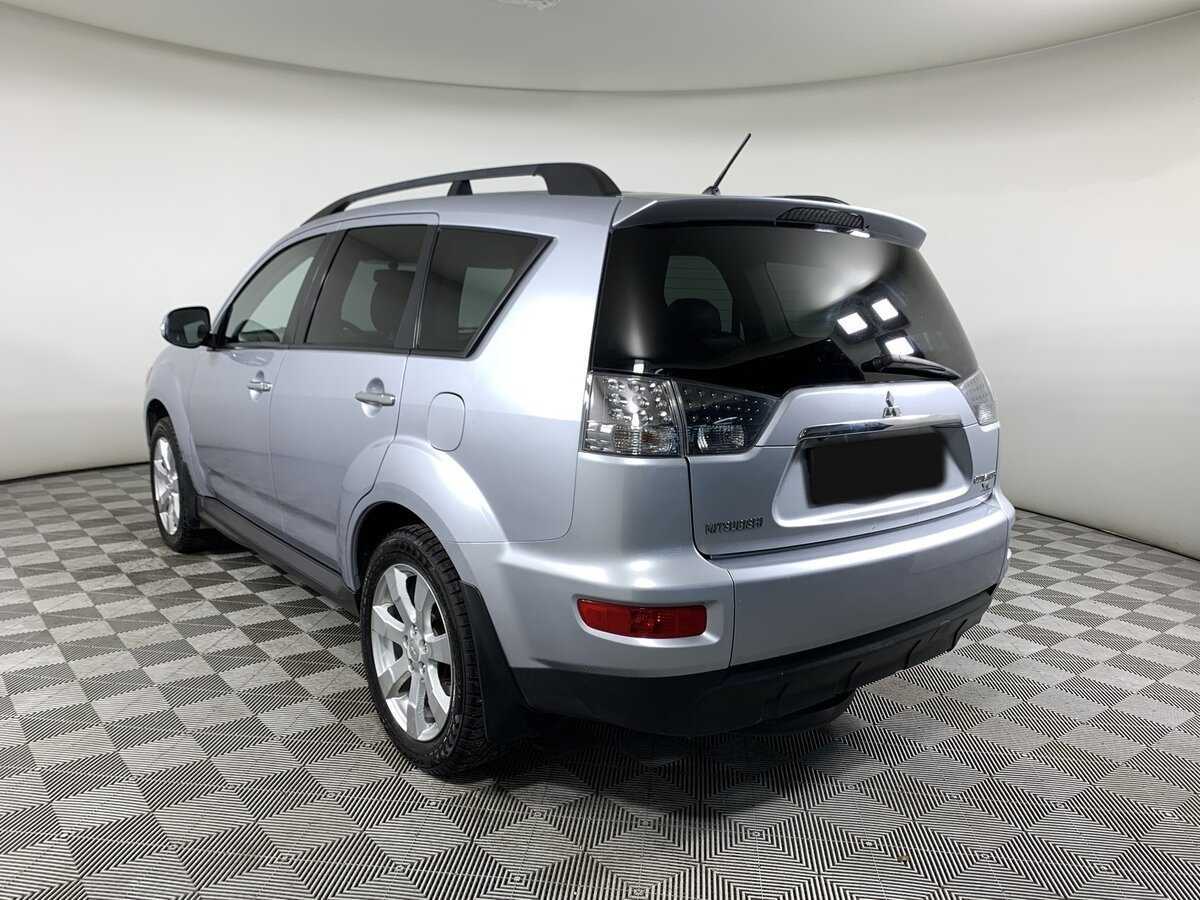 Mitsubishi Outlander с пробегом — 2012 год. Фото: #6