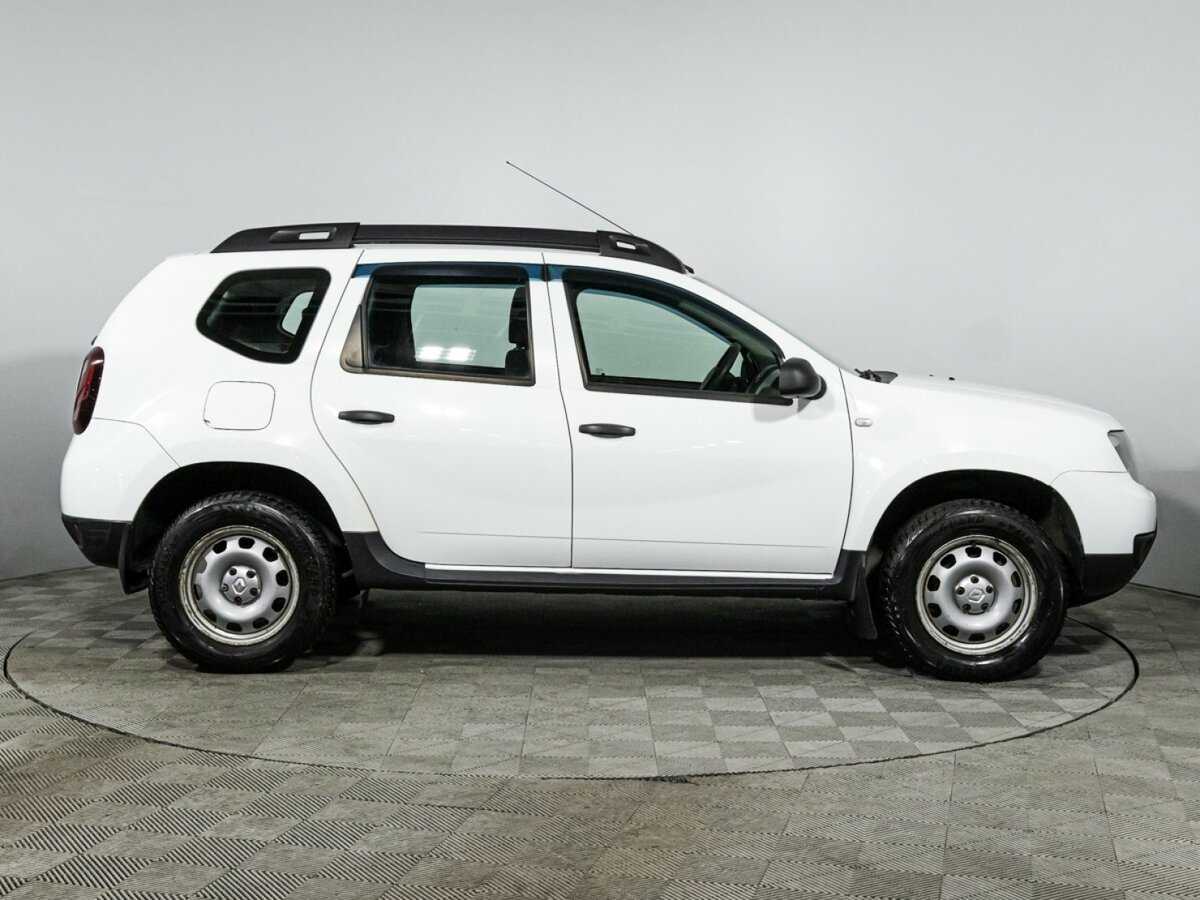 Renault Duster с пробегом — 2016 год. Фото: #3