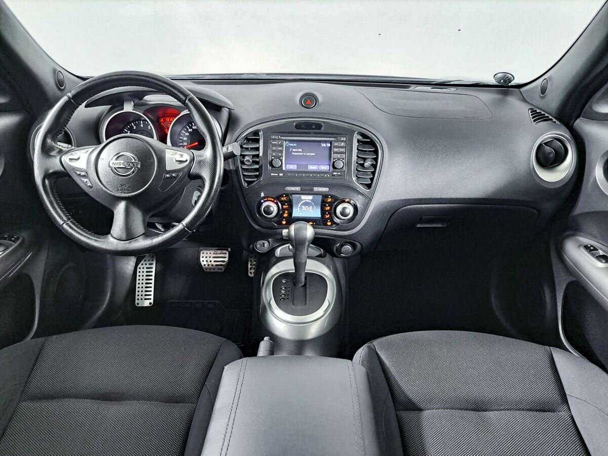 Nissan Juke с пробегом — 2013 год. Фото: #11
