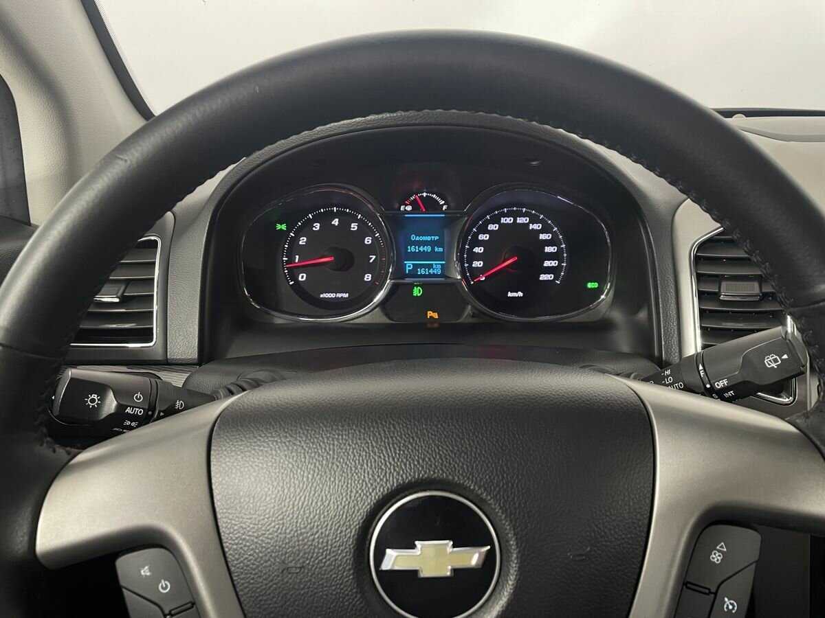 Chevrolet Captiva с пробегом — 2014 год. Фото: #10